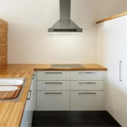 Zelda Dunstabzugshaube 60cm Umluftset 620 M³/h Aktivkohlefilter -Klarstein Verkaufsgeschäft 60002278 yy 0003 ambient Klarstein Zelda Dunstabzugshaube Edelstahl 60cm reedit